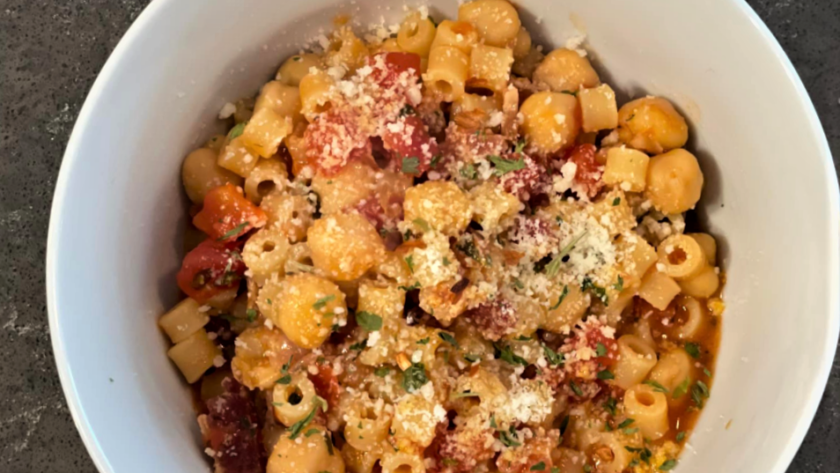 Pasta e Ceci con pancetta